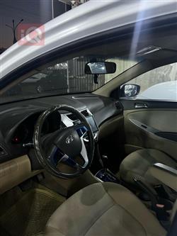 هیۆندای ئەکسنت